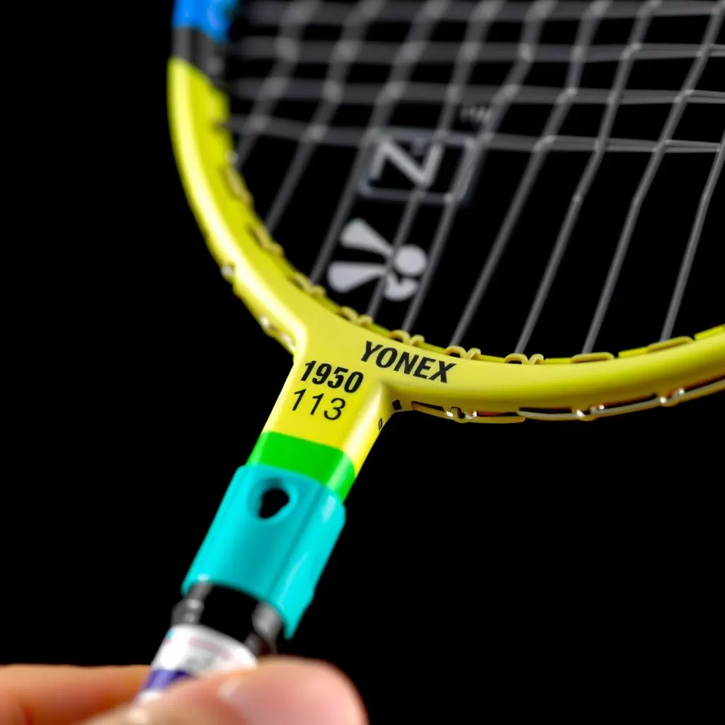 Tra mã vợt cầu lông Yonex