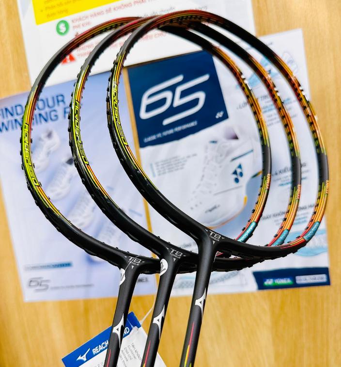 Khám Phá Thế Giới Vợt Mizuno: Tổng quan các dòng Vợt Mizuno