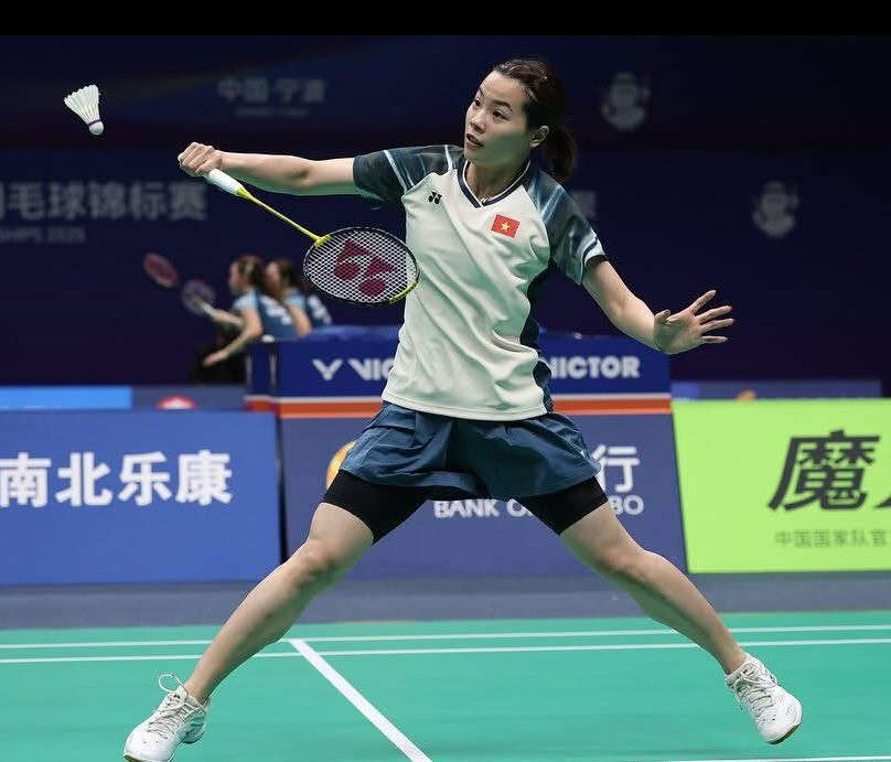 Giày Cầu Lông Nữ Yonex Giá Tốt Nhất - Quốc Việt Badminton