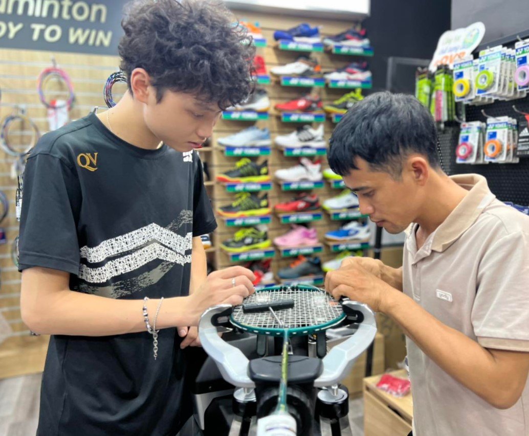 Nên Căng Vợt Bao Nhiêu Kg Là Chuẩn? Bí Kíp Từ A-Z