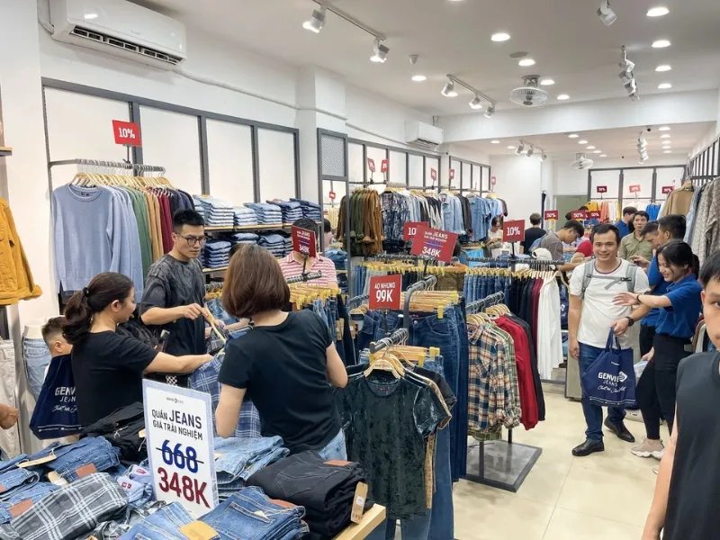 Shop quần áo nam Cầu Giấy - GENVIET