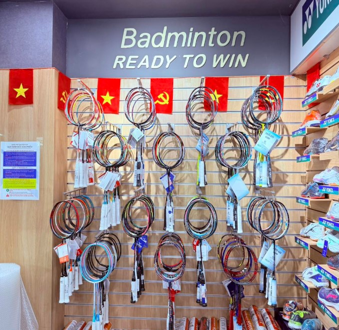 Quốc Việt Badminton - Shop giày cầu lông chính hãng